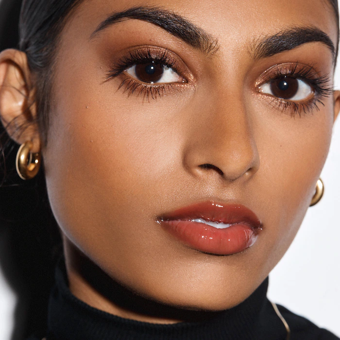 Gloss Bomb Heat Universal Lip Luminizer + Plumper (Hot Cherry - sheer red)