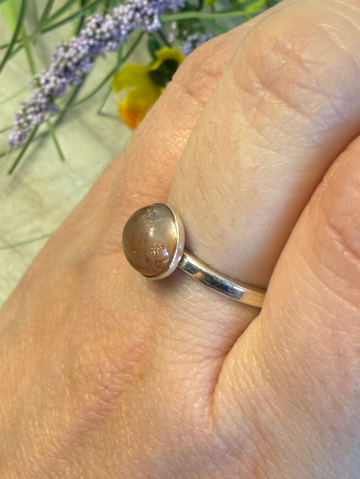 Handmade Sunstone 925 Silver Ring - Size N
