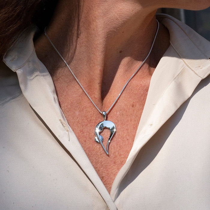 Inner Balance Pendant Catherine Best Dev