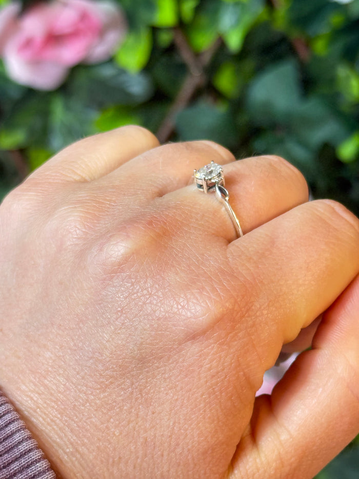 Mossainte Infinity 925 Ring - Size R 1/2
