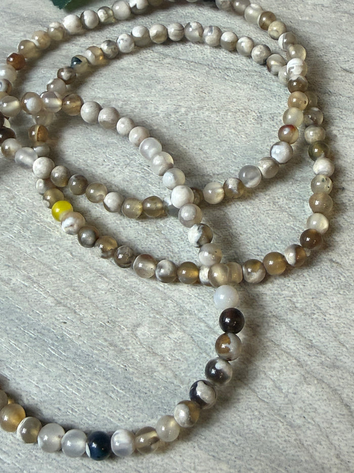 Orca Agate 4mm bracelet