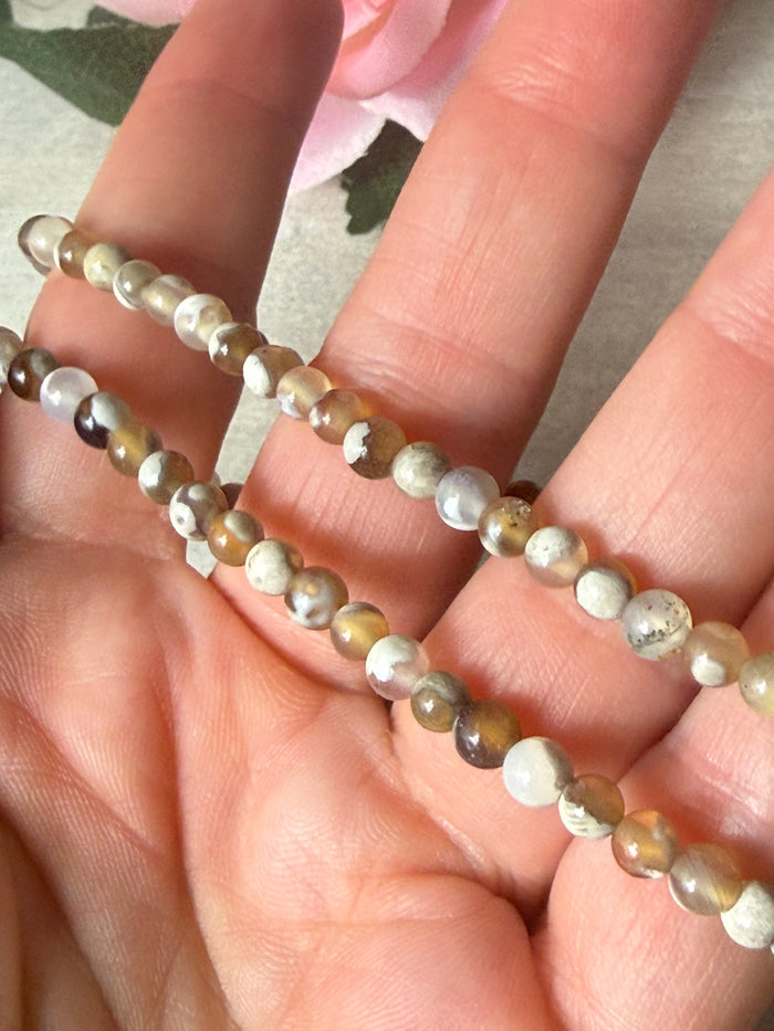 Orca Agate 4mm bracelet