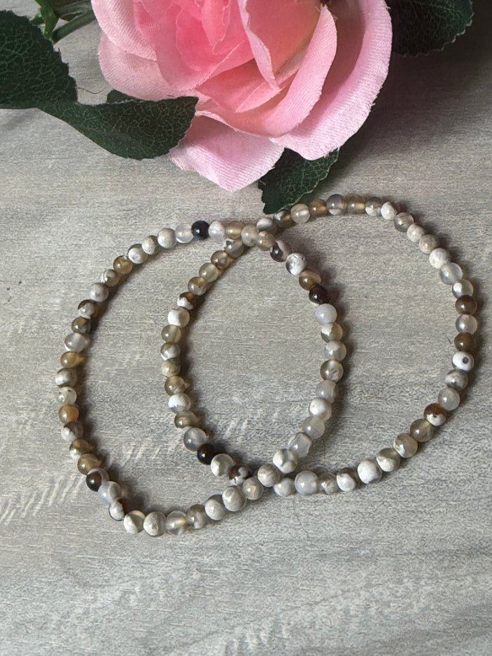 Orca Agate 4mm bracelet