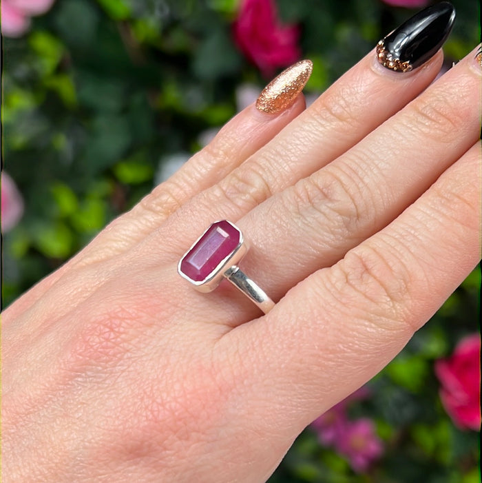 Ruby Natural Facet 925 Ring - Size S