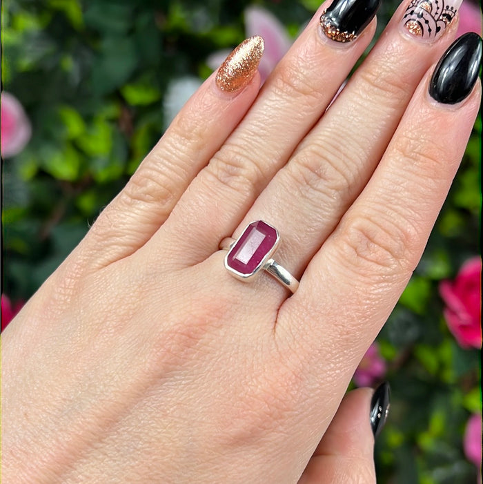 Ruby Natural Facet 925 Ring - Size S